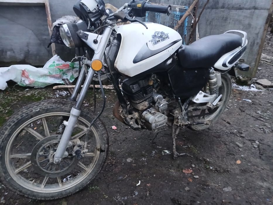 Продам мотоцикол 150кубів