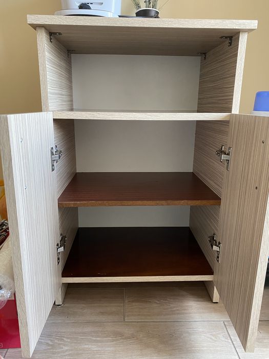 Продається  тумбочка