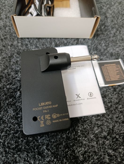 Lekato PA-1 – Kieszonkowy wzmacniacz gitarowy / Multi-efekt słuchawkow