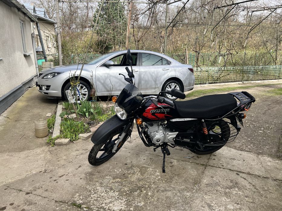 Мотоцикл Bajaj Boxer 125