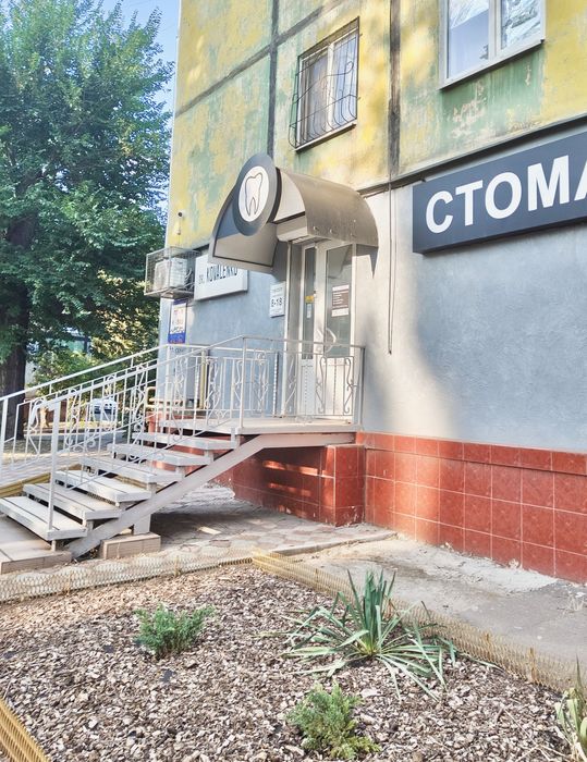 1/2 приміщення Комерційне приміщення нерухомість Матусевича 21 цирк