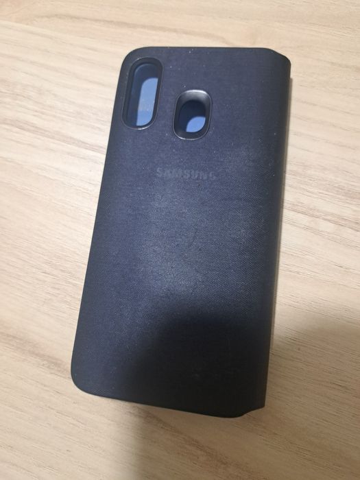 Capas Samsung A40