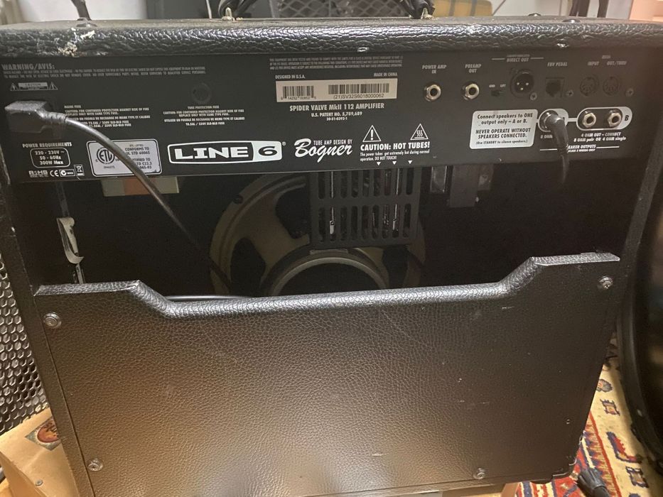 Amplificador Line6 Spider Valve MKII 112 design by Bogner