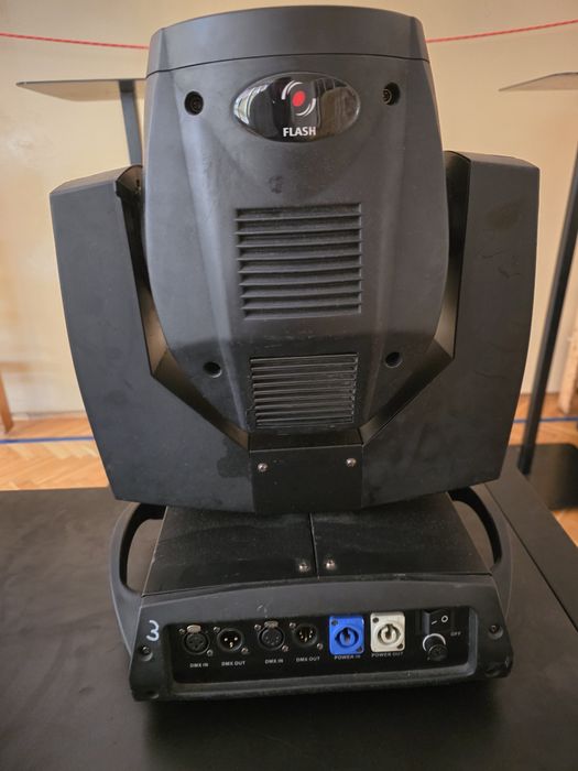 Ruchome głowy beam 230W 7R