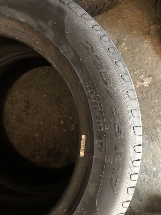 Pneus 225/55/17 PIRELL