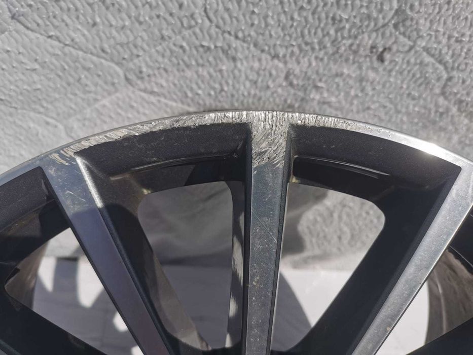 Felga aluminiowa 8,5Jx19 Audi A4 A5 A7 S5 S7 5x112 ET32