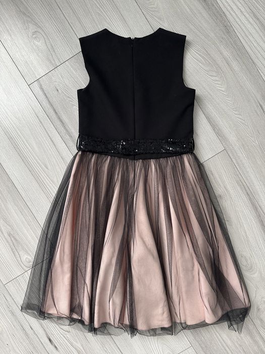 Сукня святкова на дівчинку 10-12 років