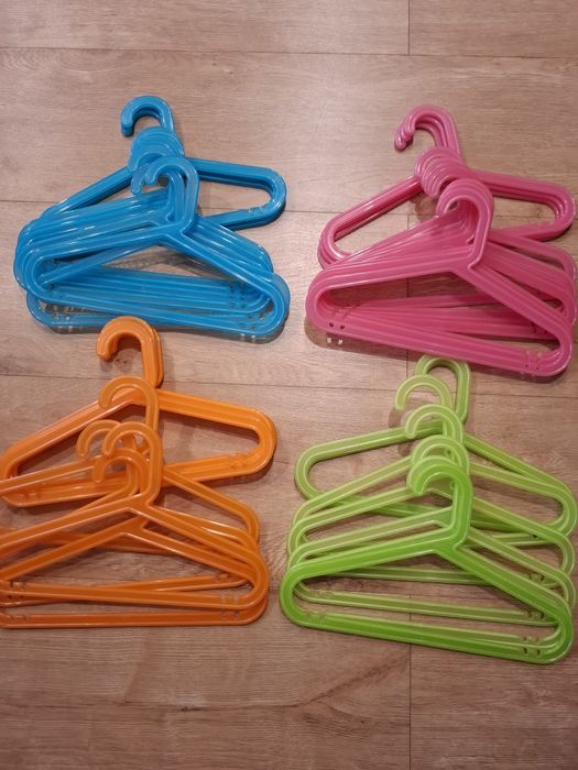 Ikea Bagis wieszak 35 sztuk kolorowe dziecięce