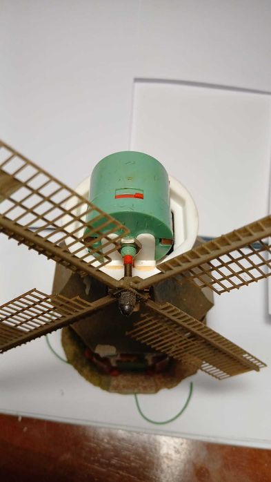 Moinho de vento Faller escala HO 1:87