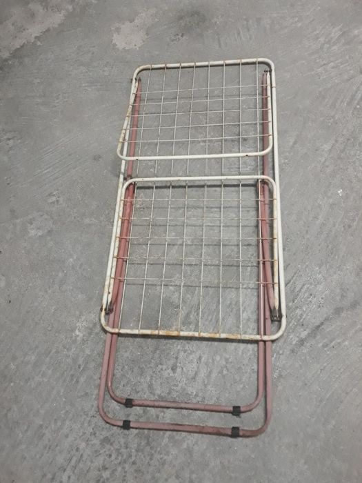 Estendal / Varão de chão