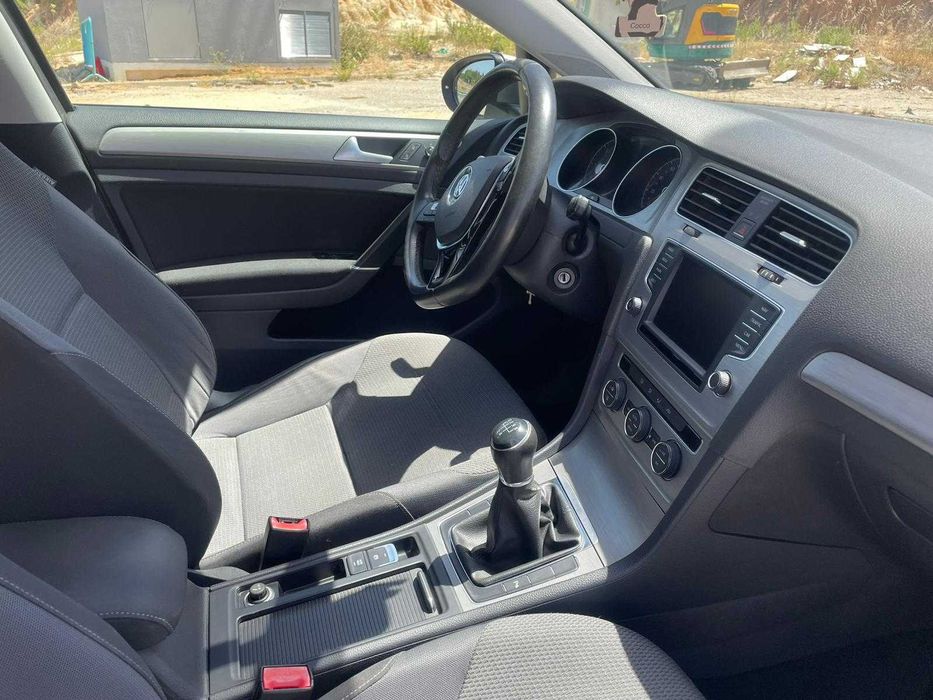Volkswagen Golf VII 1.6 TDI GPS Edition