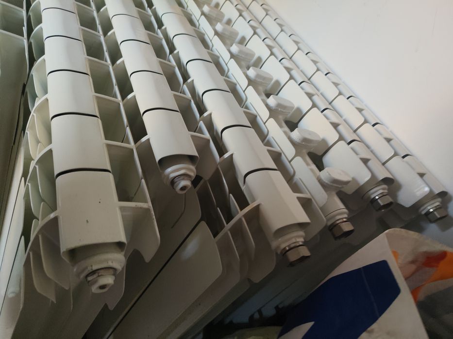 Conjunto radiadores e válvulas termostática