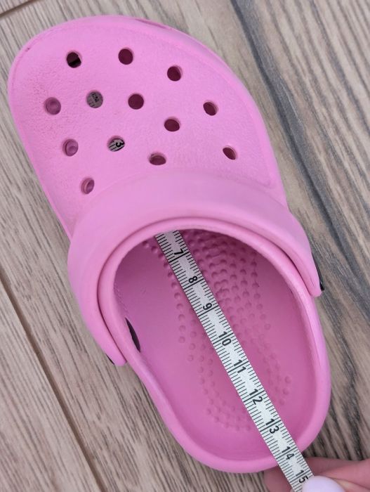Крокси Crocs дитячі рожеві для дівчинки  C6 13.5см,  ідеальний стан