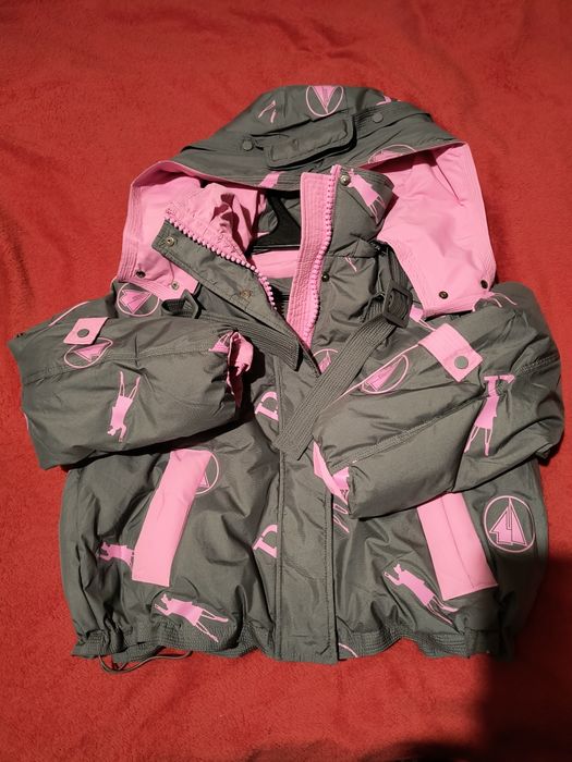 Жіноча зимова куртка