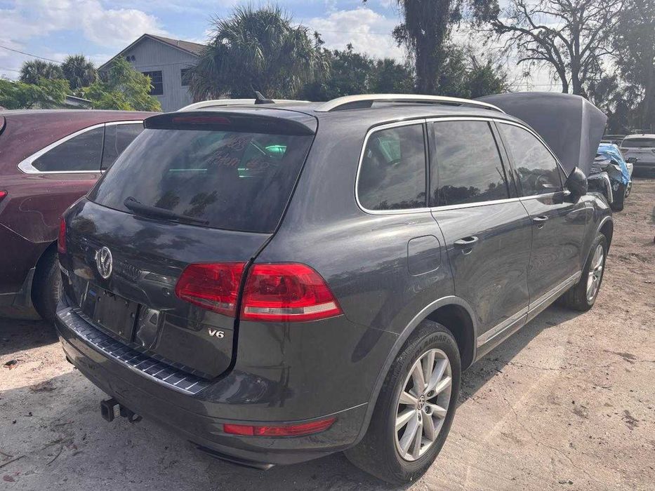 Разборка, розбір Volkswagen Touareg  NF 3.6 2013 року Шрот, Запчастини