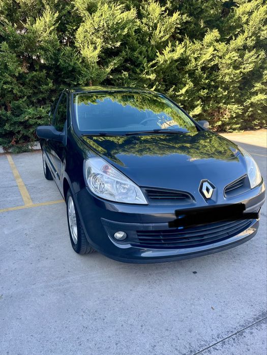 Renault Clio 2 lugares 4,5L/100