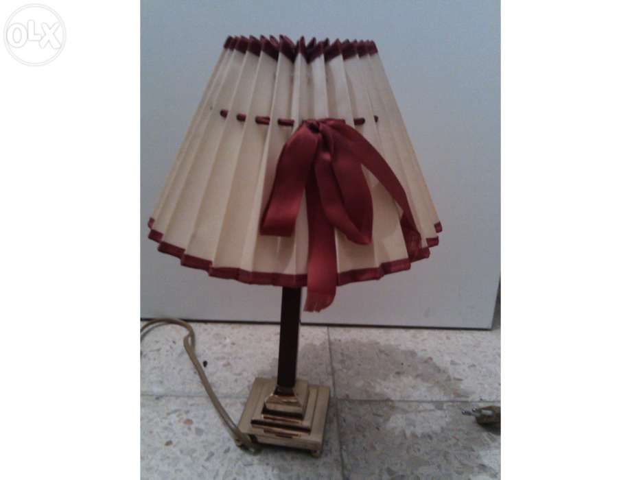 Candeeiro mesa cabeceira ou outro