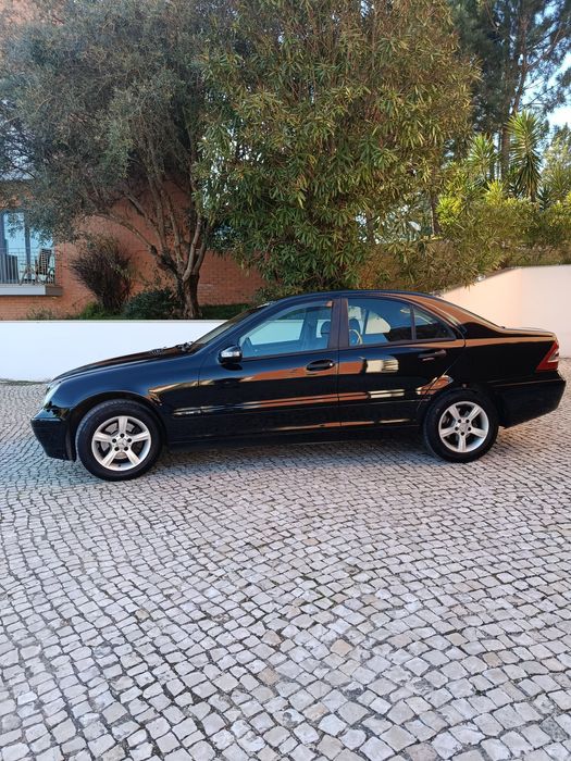 Mercedes -Benz C200 CDI Caixa de 6velocidades em muito bom estado !!!