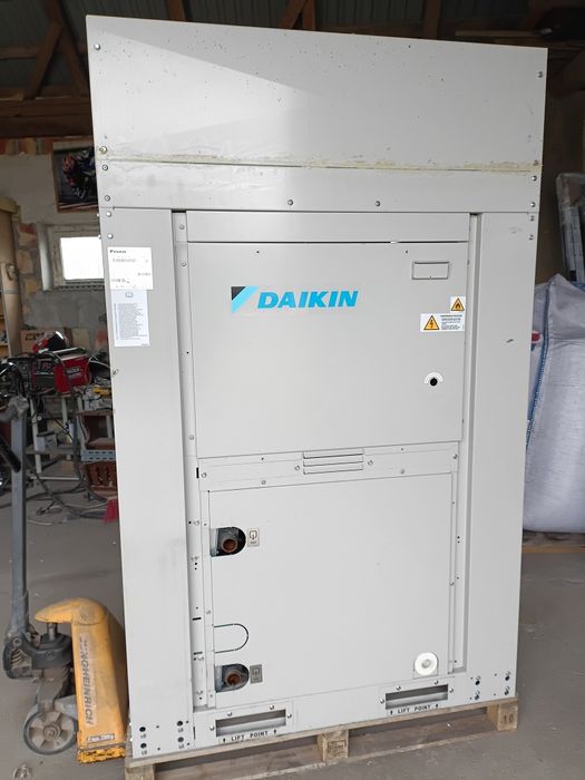 Agregat wody lodowej / chiller Daikin – stan praktycznie NOWY