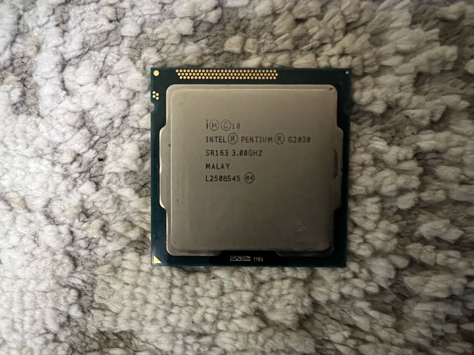 Процесор intel pentium G2030 s1155