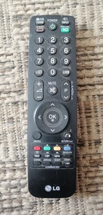 Pilot do telewizora LG model pilota AKB69680403