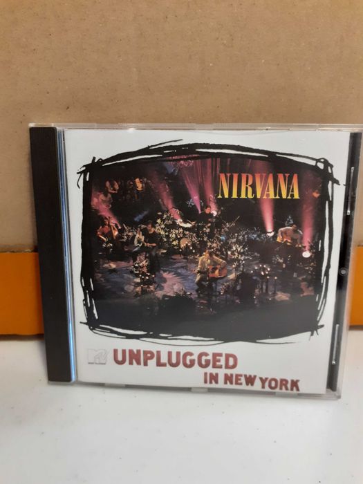 CDs Nirvana, Offspring, Red Hot, Rage Against Machine, Cypress Hill