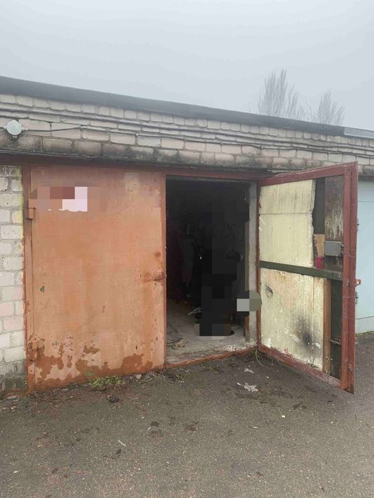 Продам гараж, Соцмісто