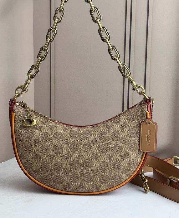 Жіноча сумка на плече Coach Mira 24, класичний логотип, золота фурнітура, оригінал