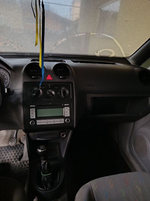 Продам кадді 1.9 турбо