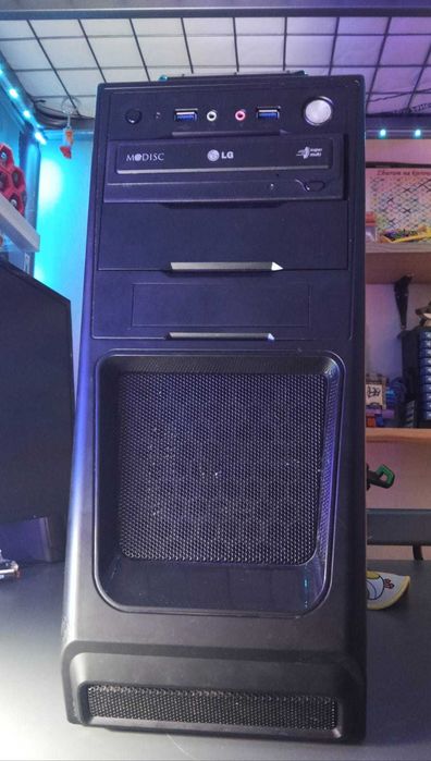 Komputer stacjonarny DESKTOP-EGSN602