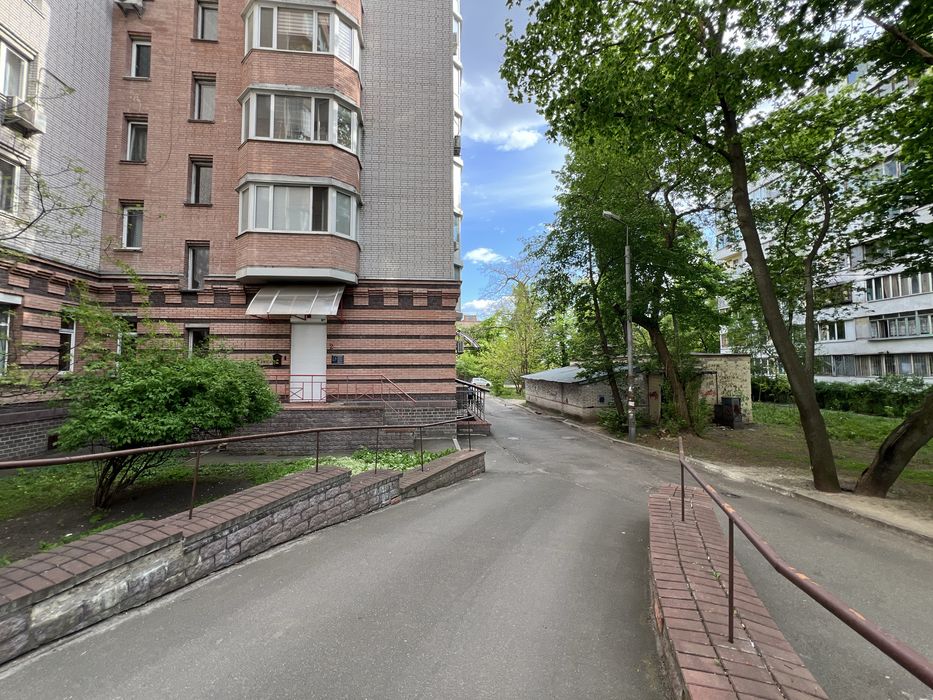 Комерційне приміщення в оренду Київ