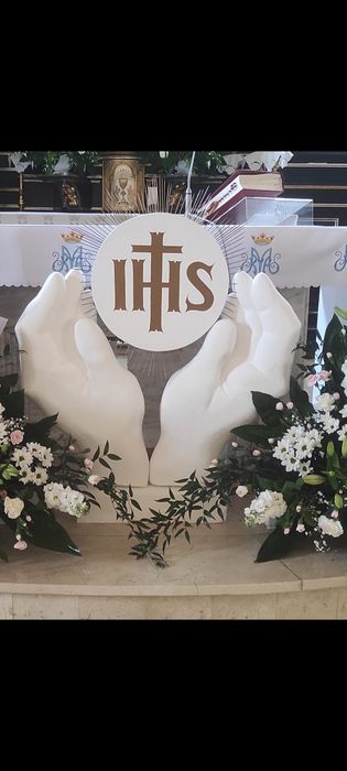 Dekoracja komunijna do kościoła .