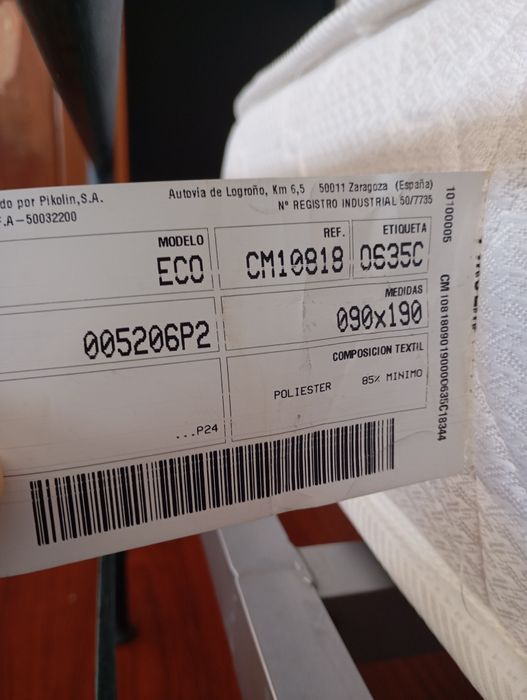 Cama de solteiro de ferro maciço