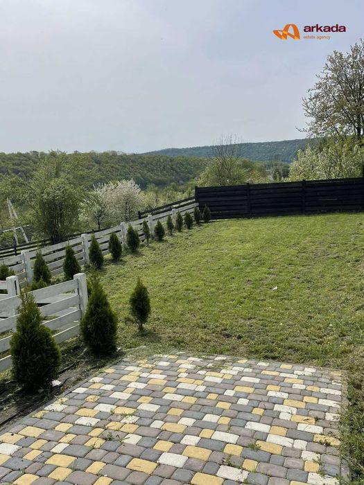 Продаж будиночка біля Дністра. Неймовірні краєвиди. Ліс