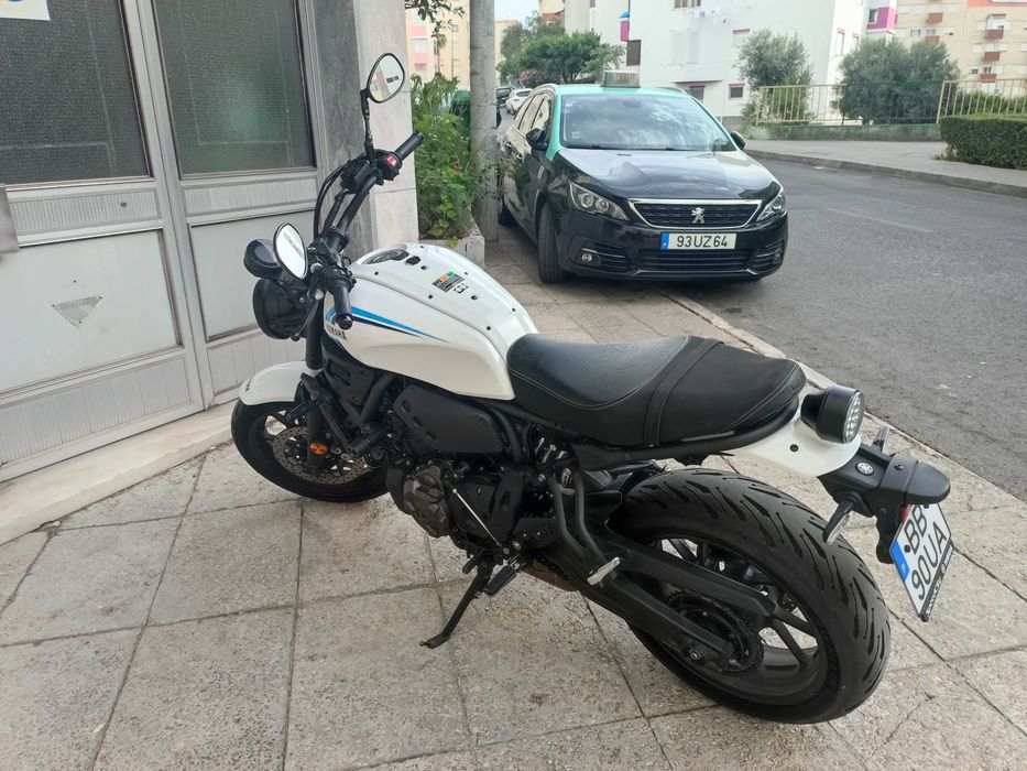 Yamaha XSR700 Historical White – 06/2023 – 14.000 km