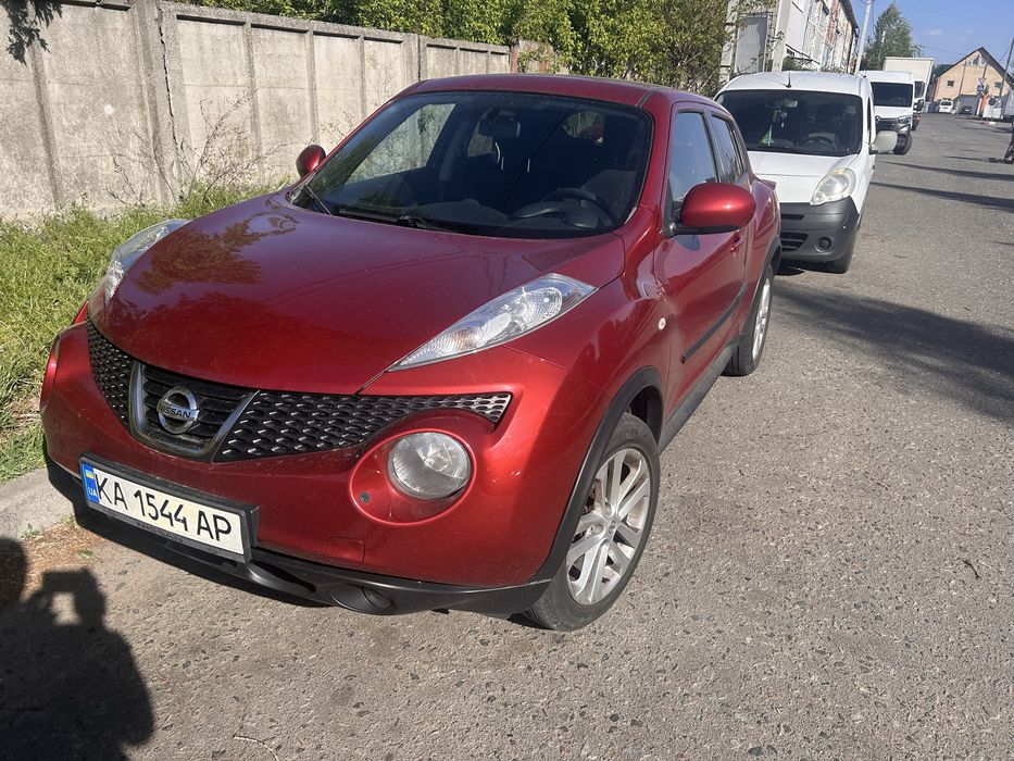Продам нісан жук