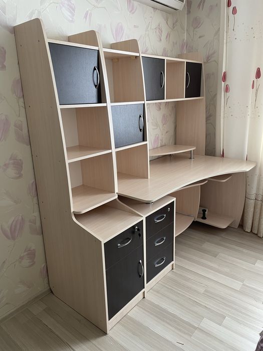 Модульна стінка