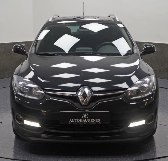 Запчастини розборка меган 3 шрот універсал оптика лед дхо крило ляда