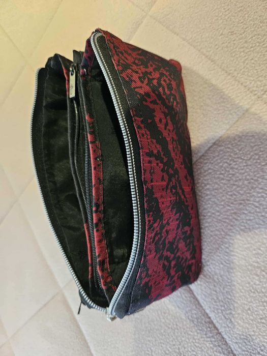 Estojos escolares Totto