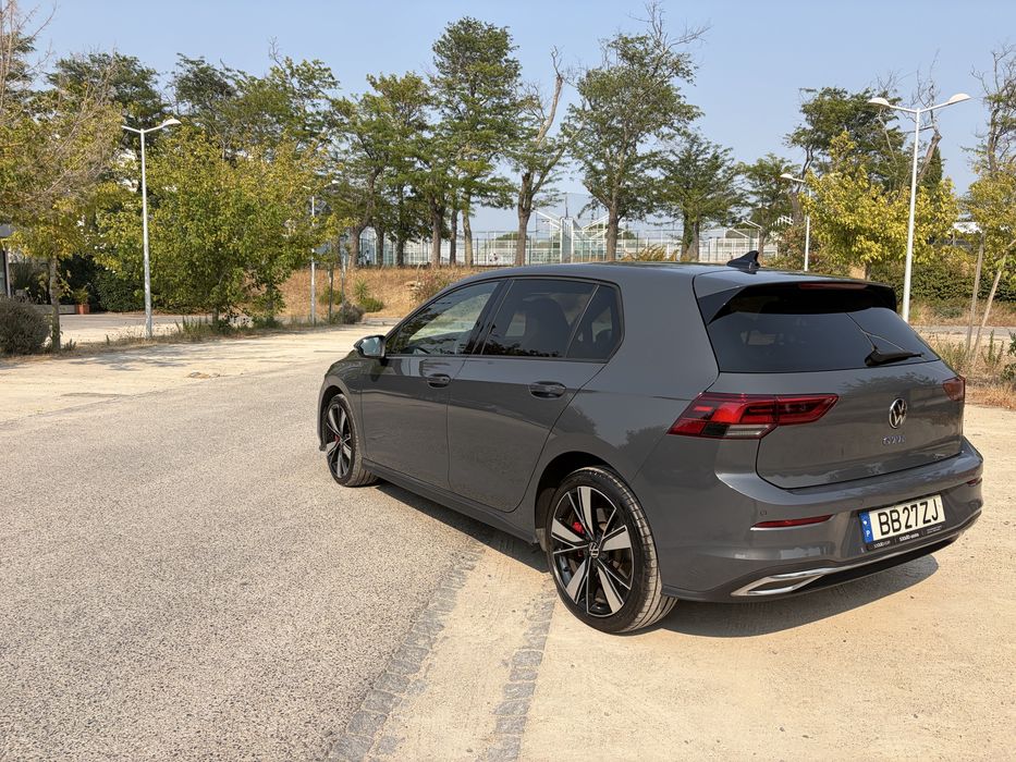 VW Golf GTE mk8 - IVA dedutível