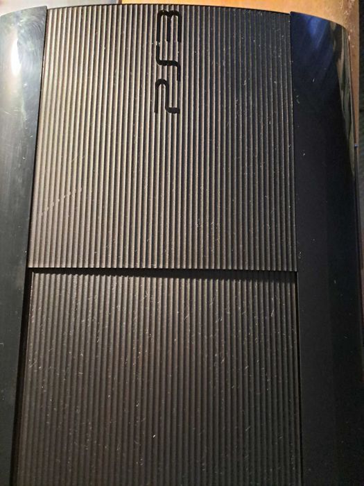 Sprzedam konsolę  PS3