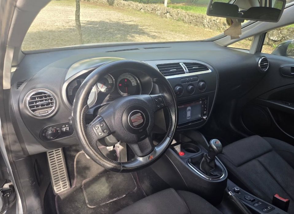 Seat leon 1p kit fr