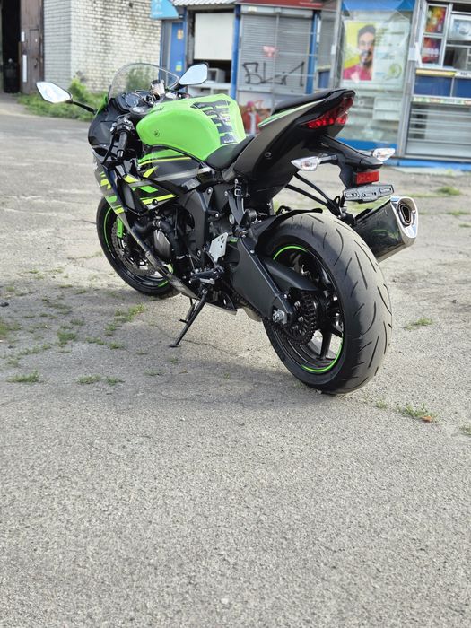 Мотоцикл KAWASAKI ZX-6R з Японії
