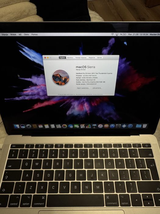 Macbook Pro (13-inch, 2017, Two Thunderbolt 3 ports)