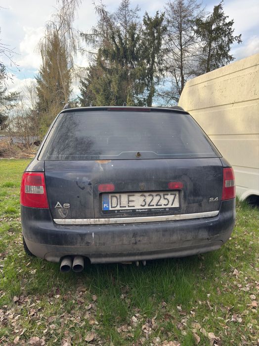 Audi A6 C5 2.4 V6 2001 benz + LPG