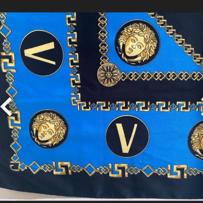Хустка Versace на шию сумочку або на волосся