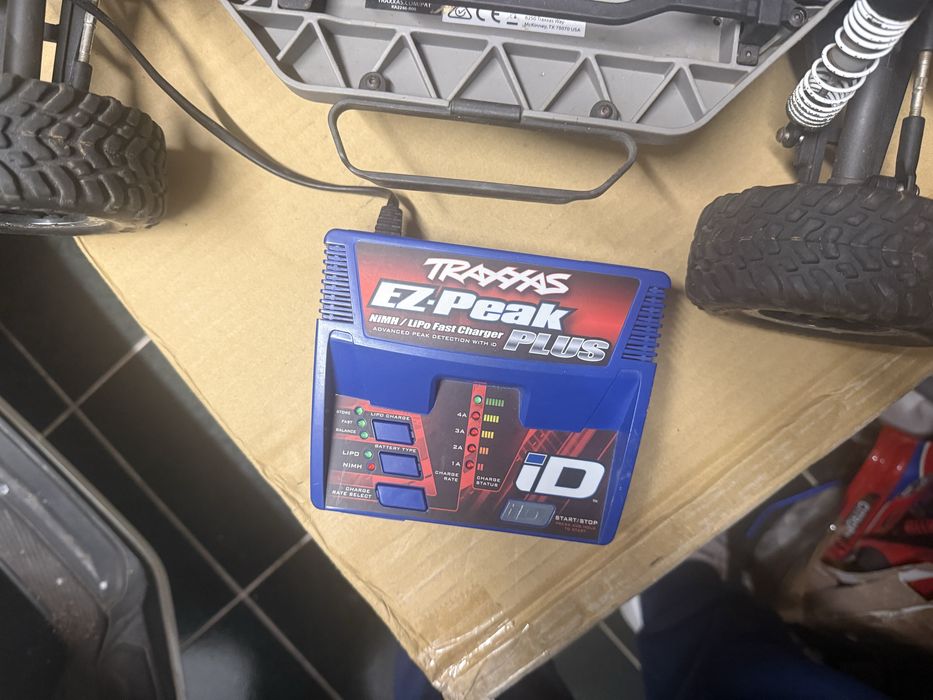 Traxxas slash + extras