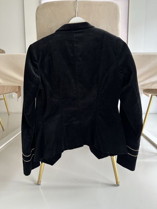 Guess czarna aksamitna marynarka w stylu Balmain