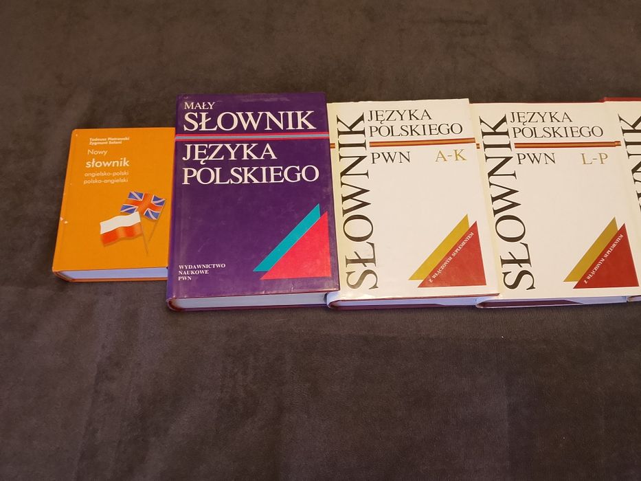 Sprzedam 5 słowników komplet