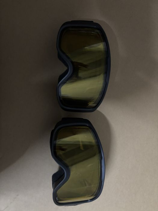 Capacete e oculos ski